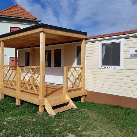 קטז אוב סבי Mobile Homes And Apartment - Terme Catez מראה חיצוני תמונה